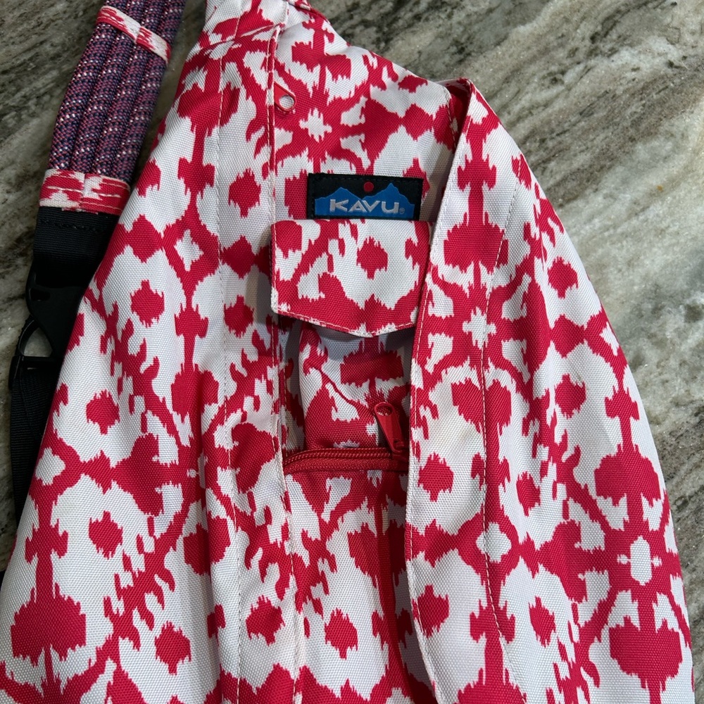 NEW WO TAG KAVU BAG
